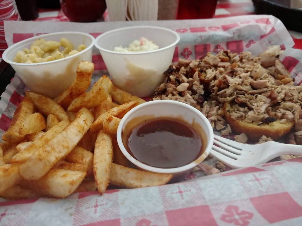 Foxs BBQ | restaurant | 521 Heritage Pointe Dr B, Clarksville, TN 37042, USA | 9318962678 OR +1 931-896-2678
