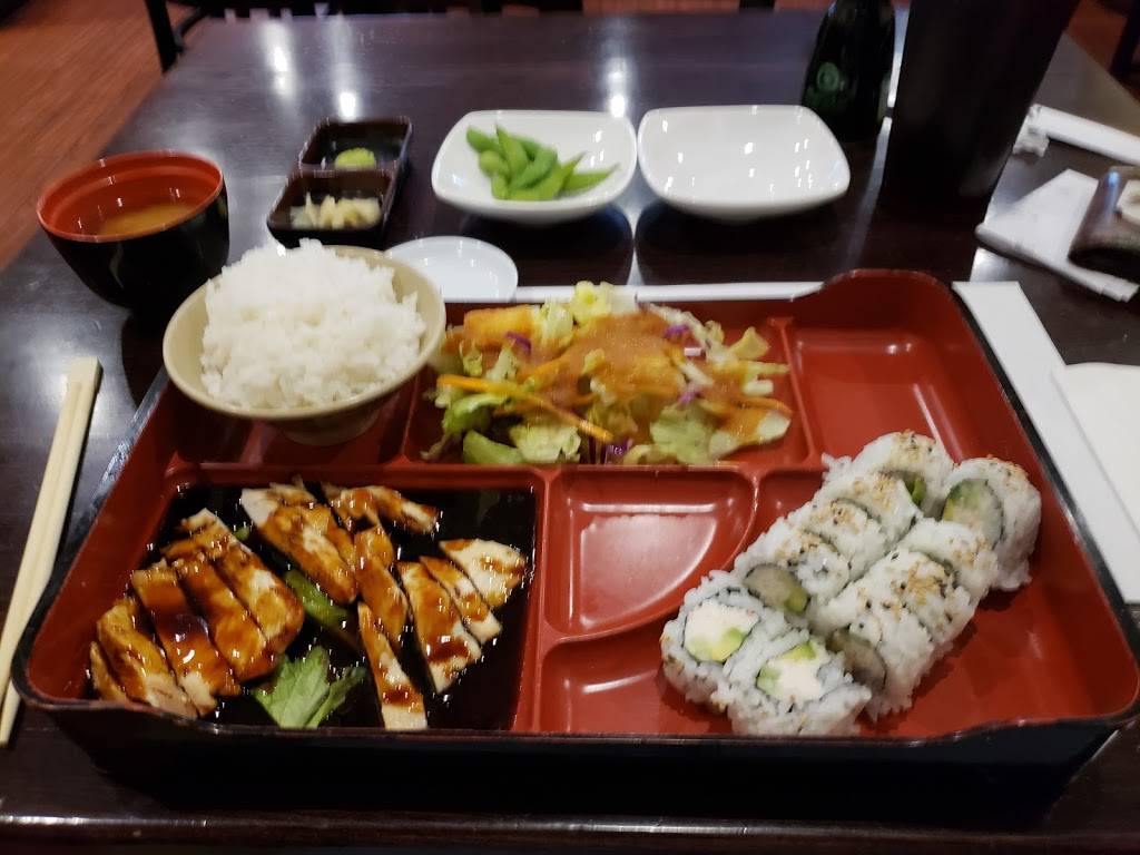 Wow Yanagi Sushi | restaurant | 869 N Oak Park Blvd, Pismo Beach, CA 93449, USA | 8054896358 OR +1 805-489-6358