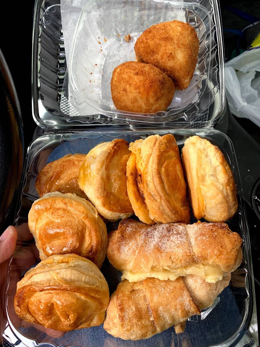 Kathys Bakery Café | restaurant | 10150 Beach Blvd, Jacksonville, FL 32246, USA | 9046417555 OR +1 904-641-7555