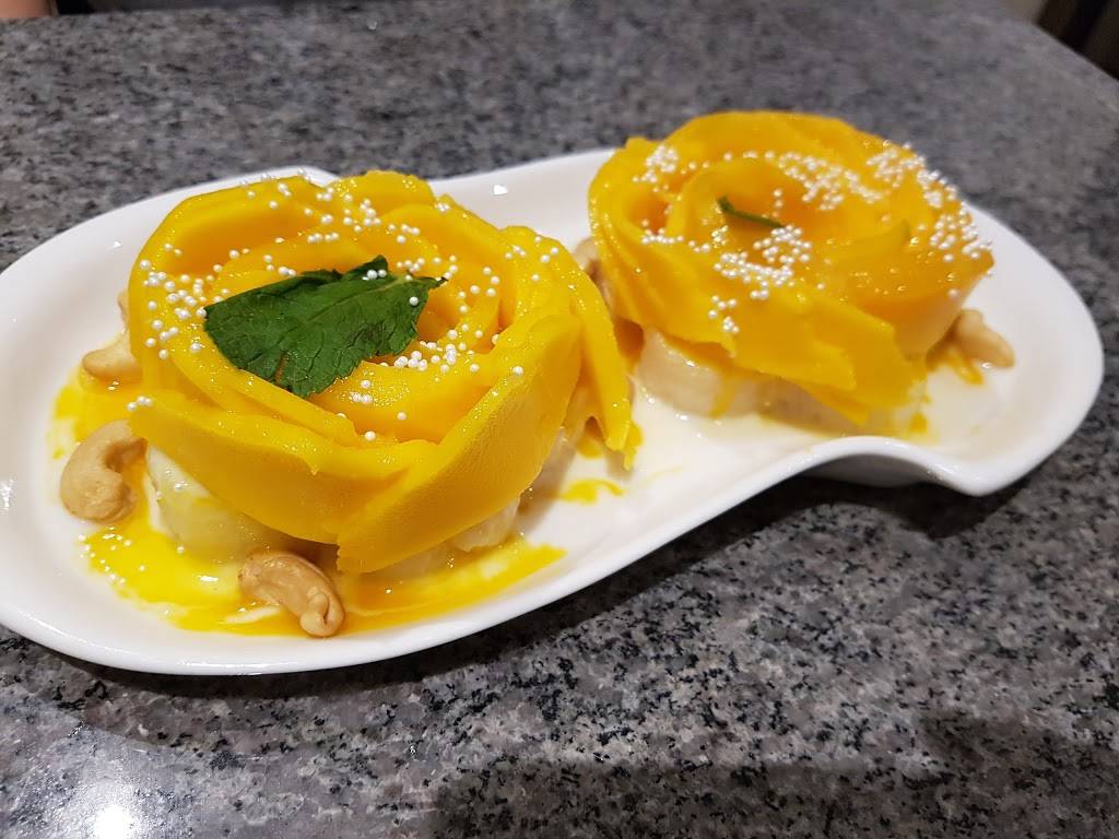 Pattaya Thai Kitchen | restaurant | 2326 Queen St E, Toronto, ON M4E 1G9, Canada | 4166945000 OR +1 416-694-5000