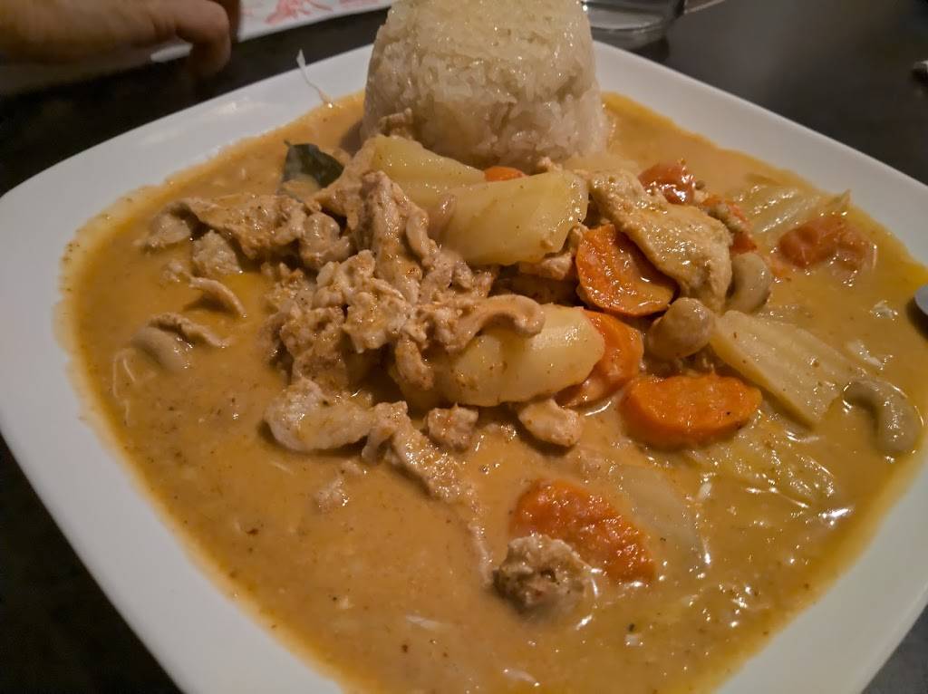 Lemongrass | restaurant | 20 Kainehe St, Kailua, HI 96734, USA | 8082610222 OR +1 808-261-0222