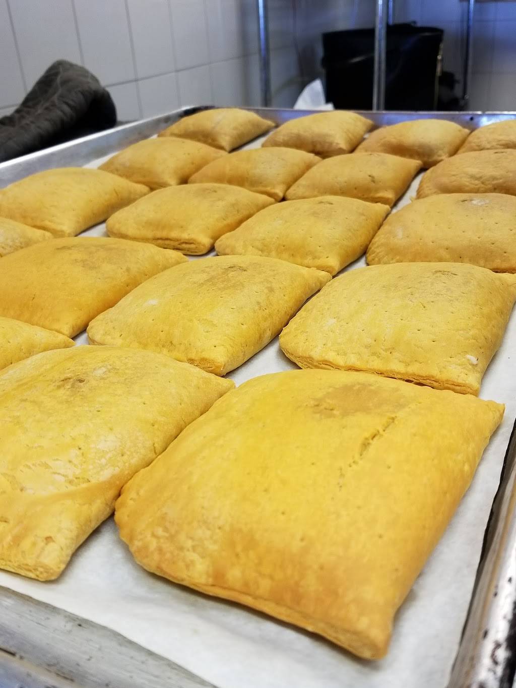 D&D Diner Coffee Shop Pollos A La Brasa Spanish & American Food | restaurant | 796 Elmont Rd, Elmont, NY 11003, USA | 5162850353 OR +1 516-285-0353