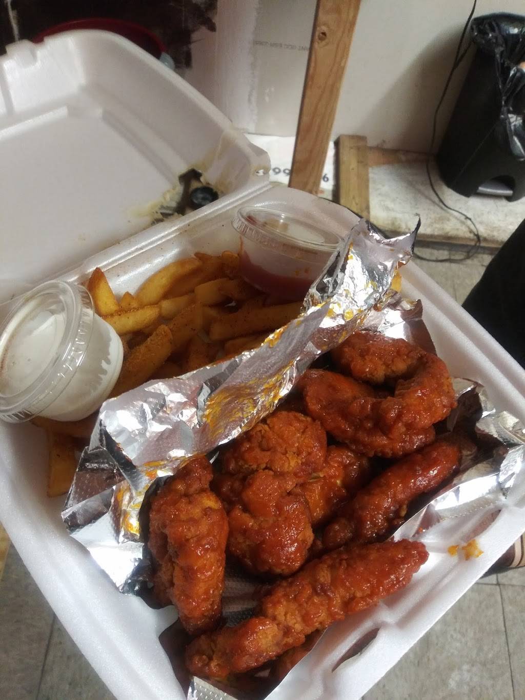 Raylans | restaurant | 2381 Elvis Presley Blvd, Memphis, TN 38106, USA | 9012493993 OR +1 901-249-3993