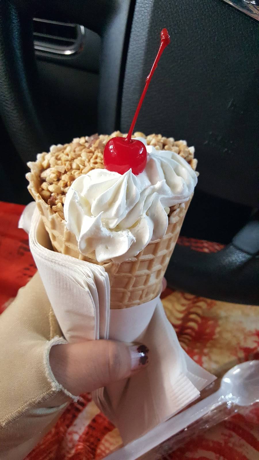 Sonic Drive-In | restaurant | 3500 Ayers St, Corpus Christi, TX 78415, USA | 3618820562 OR +1 361-882-0562