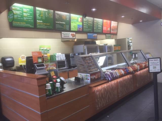 Subway Restaurants | restaurant | 1725 Chesaco Ave, Baltimore, MD 21237, USA | 4108662848 OR +1 410-866-2848