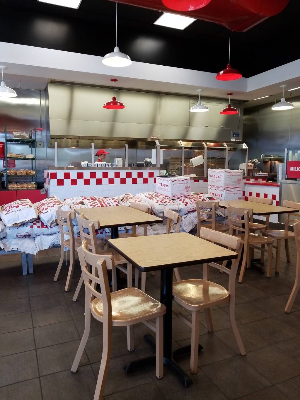 Five Guys | meal takeaway | 573 Grand Army of the Republic Hwy, Swansea, MA 02777, USA | 5086178701 OR +1 508-617-8701