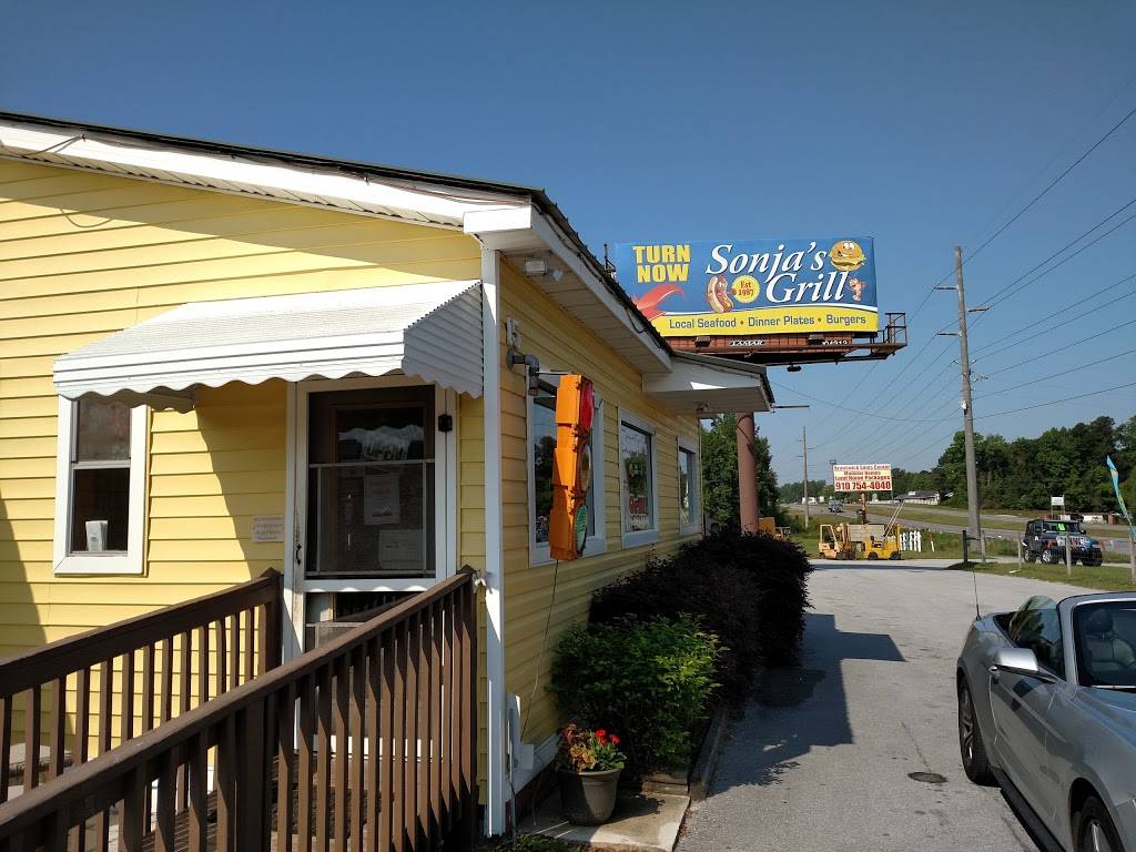 Sonjas Grill | restaurant | 15 Coastal Dr SW, Supply, NC 28462, USA | 9107545115 OR +1 910-754-5115