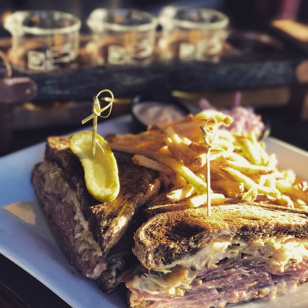 Brewology295 | restaurant | 295 Montauk Hwy, Eastport, NY 11941, USA | 6318016221 OR +1 631-801-6221