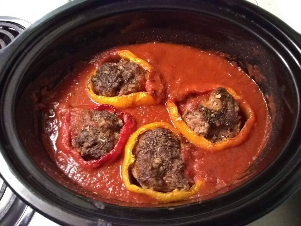 Pizza Hut | restaurant | 7604 W Burleigh St, Milwaukee, WI 53222, USA | 4144444161 OR +1 414-444-4161