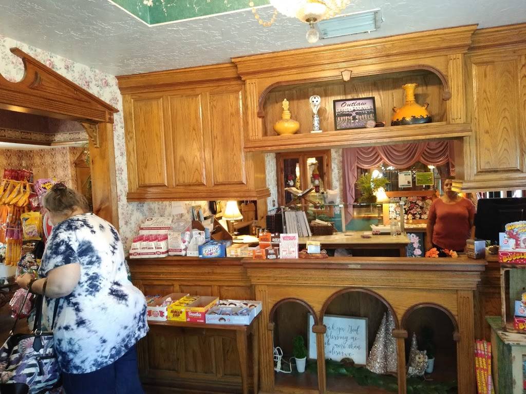 Country Cottage Restaurant | restaurant | 6570 OK-82, Locust Grove, OK 74352, USA | 9184796439 OR +1 918-479-6439