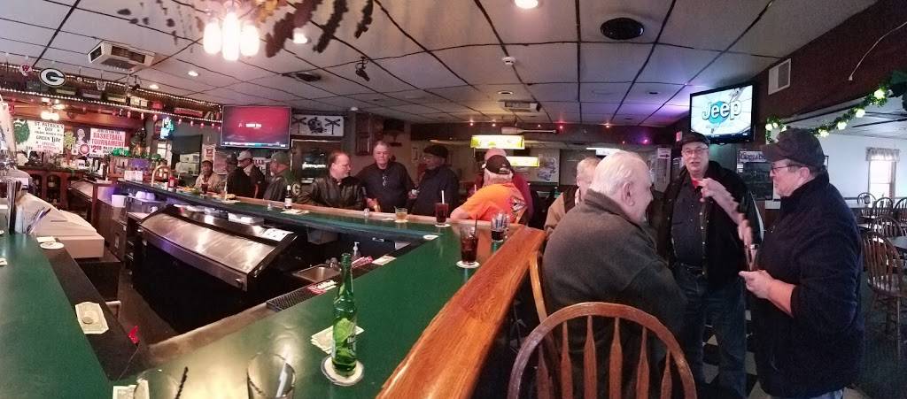 Batzlers Trackside Inn | restaurant | 8762 N Granville Rd, Milwaukee, WI 53224, USA | 4143545550 OR +1 414-354-5550