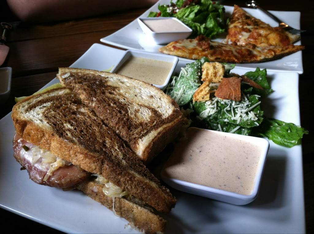 Bistro Roca | restaurant | 143 Wonderland Trail, Blowing Rock, NC 28605, USA | 8282954008 OR +1 828-295-4008