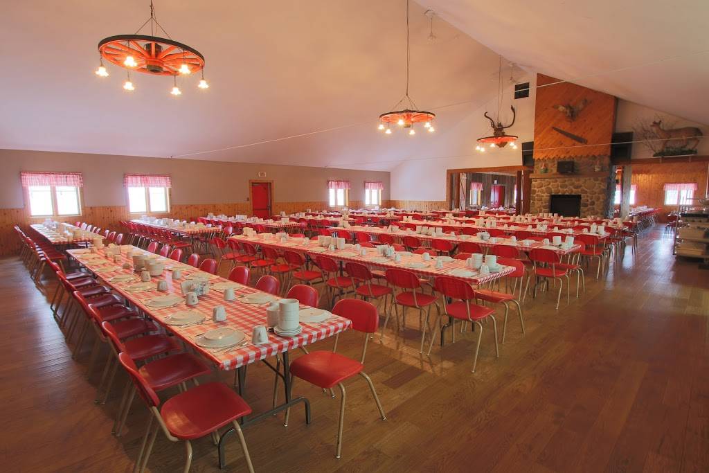 Erablière Au Toit Rouge | restaurant | 133 Chemin du Sous-Bois, Mont-Saint-Grégoire, QC J0J 1K0, Canada | 4504604304 OR +1 450-460-4304