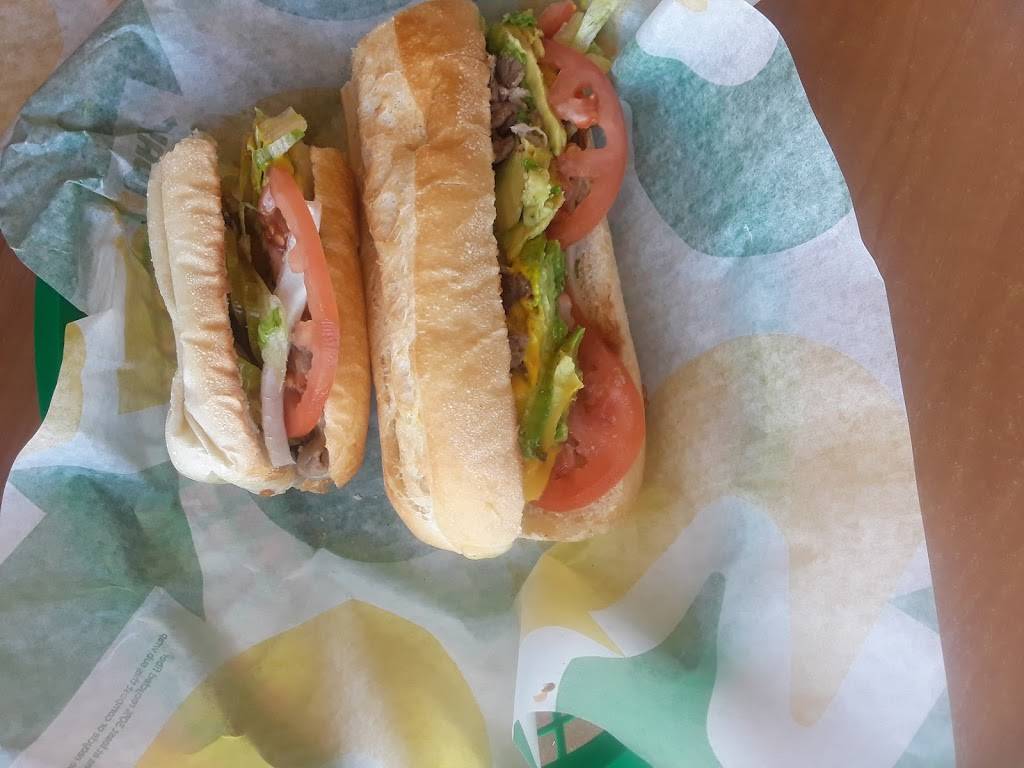 Subway Restaurants | restaurant | 2147 N Texas St, Fairfield, CA 94533, USA | 7074266592 OR +1 707-426-6592