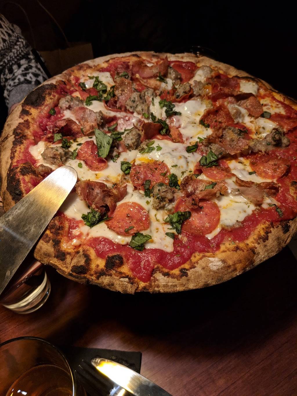 Slyce Coal Fired Pizza Company | restaurant | 254 Green Bay Rd, Highwood, IL 60040, USA | 8477804065 OR +1 847-780-4065