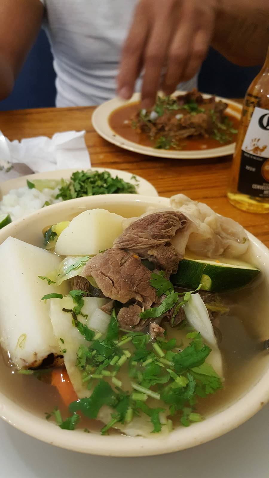 Birrieria Chalio | restaurant | 3580 E 1st St, Los Angeles, CA 90063, USA | 3232685349 OR +1 323-268-5349