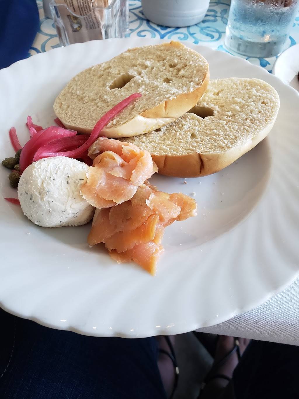 Bleu Market & Bakery | restaurant | 3919 S Providence Rd, Columbia, MO 65203, USA | 5738744044 OR +1 573-874-4044