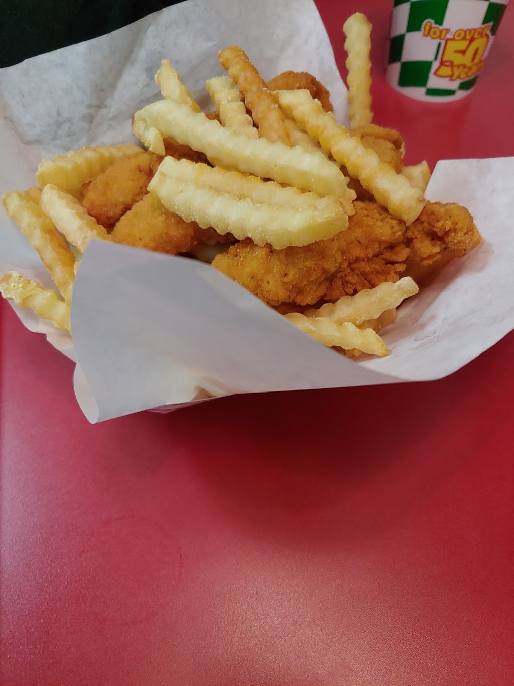 Zips Drive-In - Mead, WA | restaurant | 12218 N Market St, Mead, WA 99021, USA | 5094433611 OR +1 509-443-3611