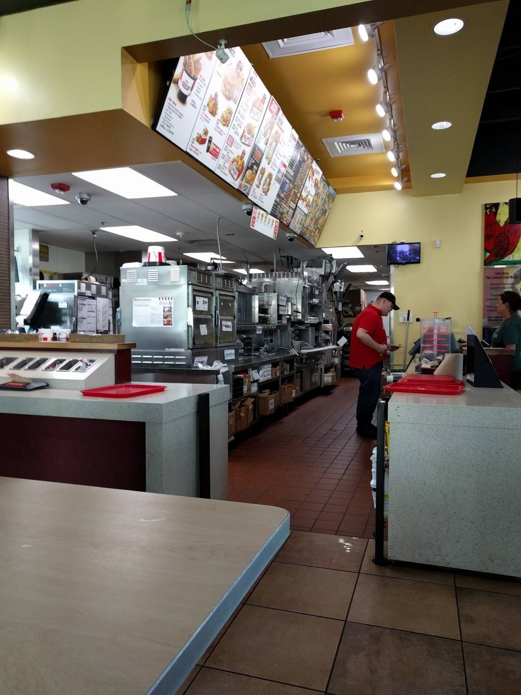 Taco Bell | meal takeaway | 280 Main St, Haverhill, MA 01830, USA | 9783724174 OR +1 978-372-4174