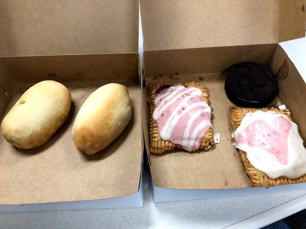 Miss Chickpeas Bakeshop | restaurant | 8065 Callaghan Rd, San Antonio, TX 78230, USA | 2109930748 OR +1 210-993-0748