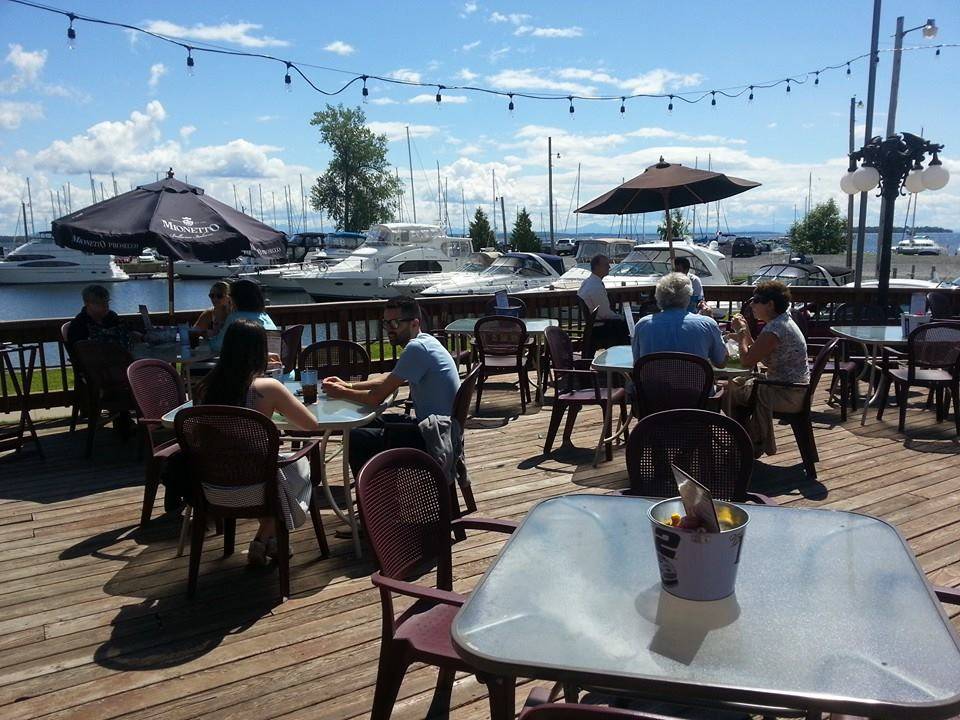 Naked Turtle | restaurant | 1 Dock St, Plattsburgh, NY 12901, USA | 5185666200 OR +1 518-566-6200
