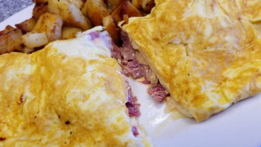 Westbury Restaurant | restaurant | 1836 Centre St, West Roxbury, MA 02132, USA | 6174698186 OR +1 617-469-8186