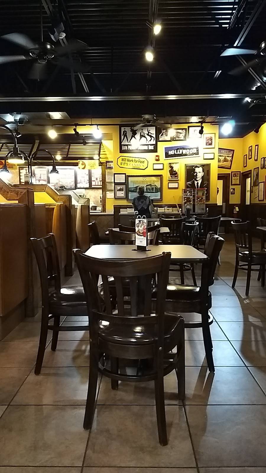 Zaxbys Chicken Fingers & Buffalo Wings | restaurant | 872 College Dr, Dalton, GA 30720, USA | 7065296620 OR +1 706-529-6620