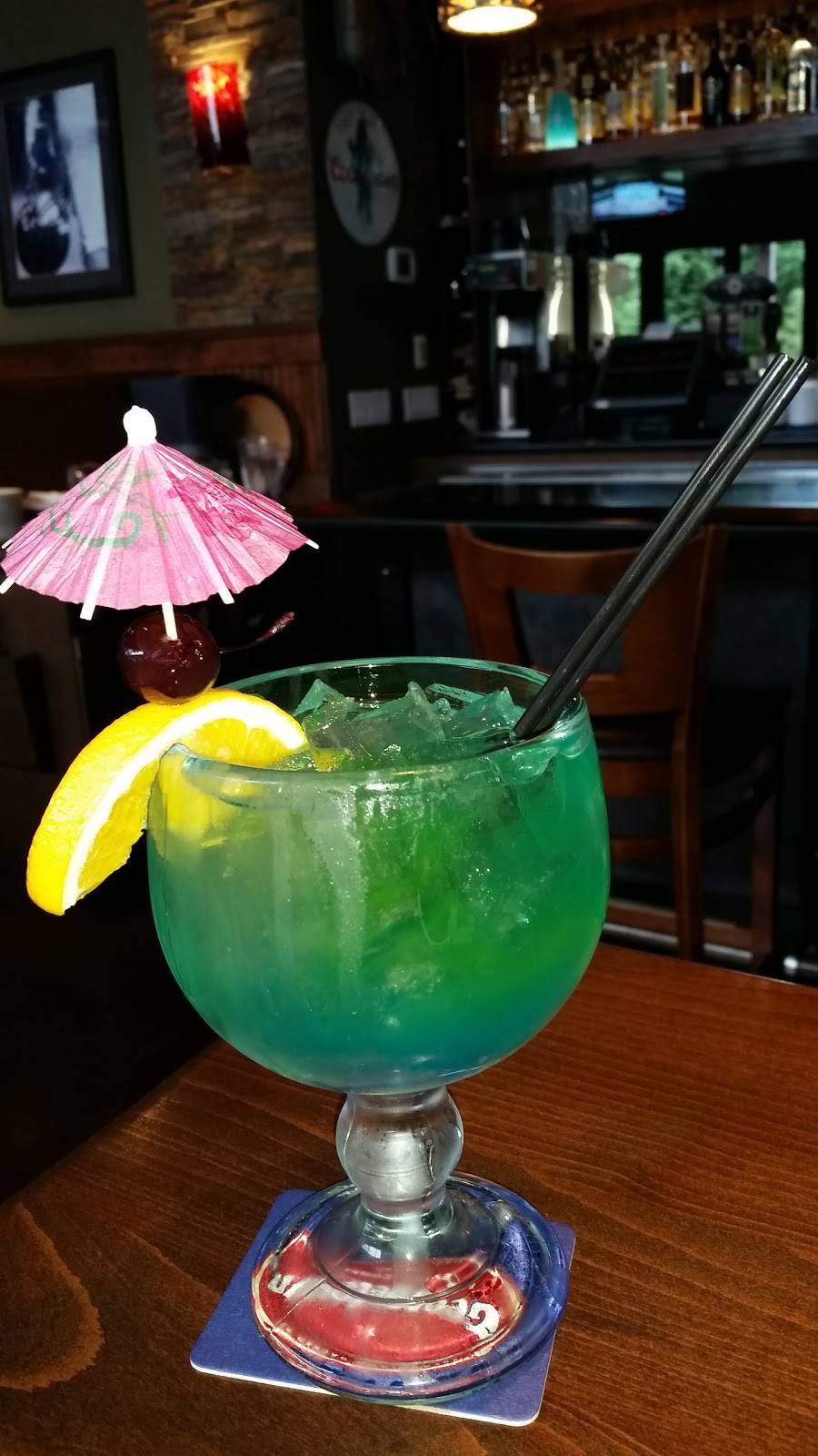 Blazing Onion Burger Co | restaurant | 3701 116th St NE, Marysville, WA 98271, USA | 3603227088 OR +1 360-322-7088