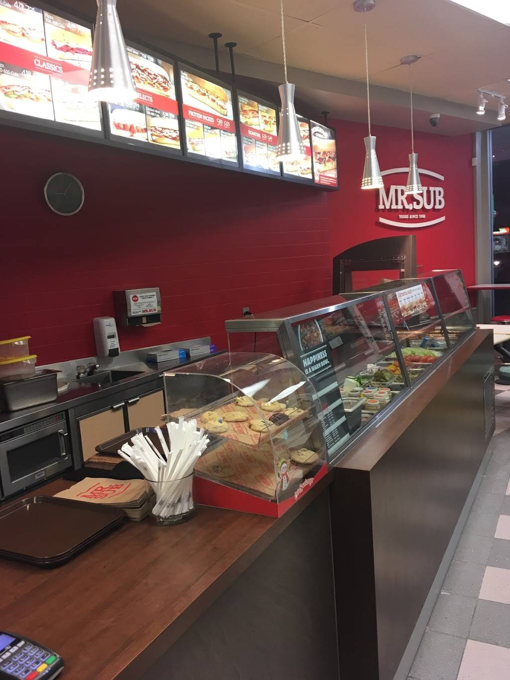 Mr.Sub | restaurant | Jane Park Plaza, 883 Jane St, York, ON M6N 4C4, Canada | 4167670883 OR +1 416-767-0883