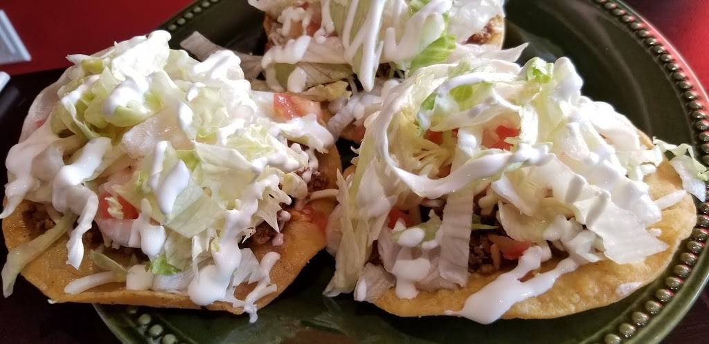 Los Locos | restaurant | 16775 Yonge St Unit 4, Newmarket, ON L3Y 8J4, Canada | 3652682267 OR +1 365-268-2267