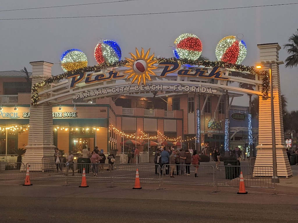 The Back Porch Seafood & Oyster House | restaurant | 16220 Front Beach Rd, Panama City Beach, FL 32413, USA | 8502331750 OR +1 850-233-1750