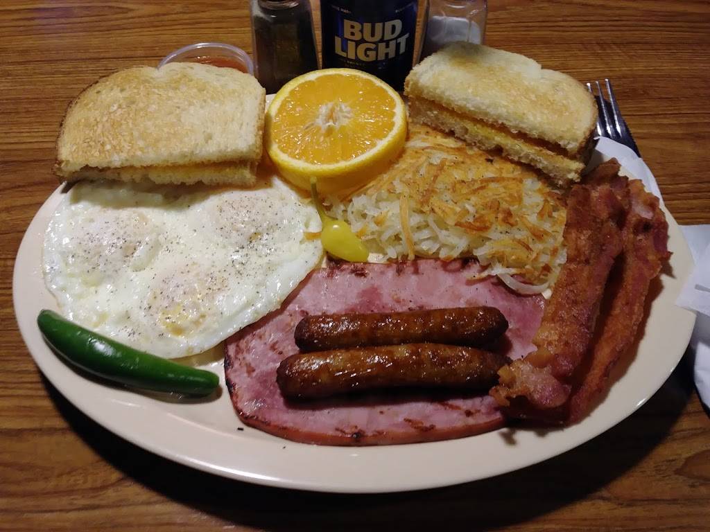 S S Burger Basket | restaurant | 16820 Lakeshore Dr, Lake Elsinore, CA 92530, USA | 9512455000 OR +1 951-245-5000