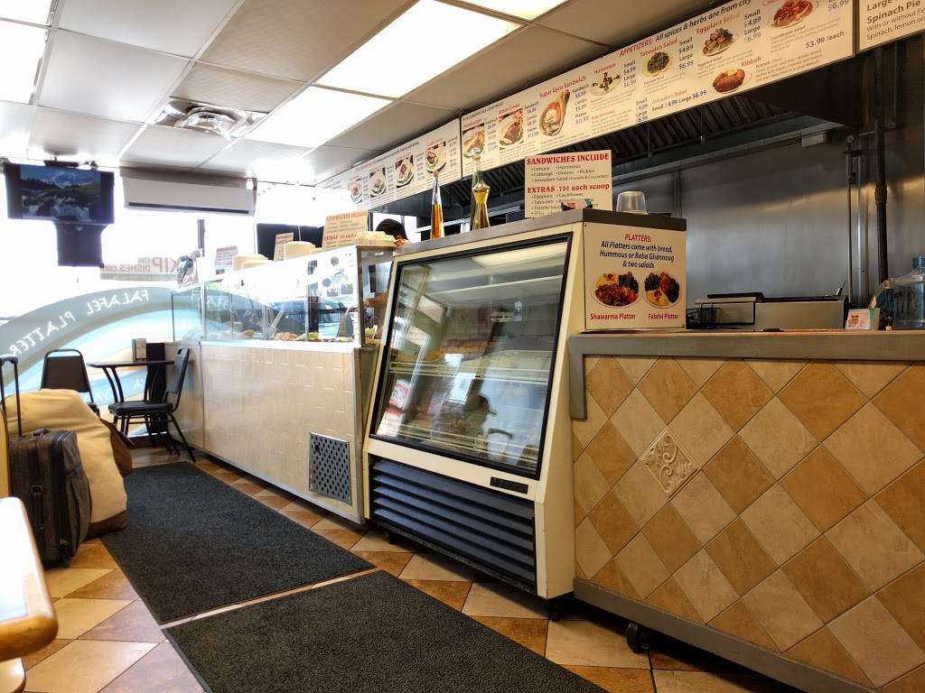 Pita Hut Grille | restaurant | 4965 N High St, Columbus, OH 43214, USA | 6144330996 OR +1 614-433-0996