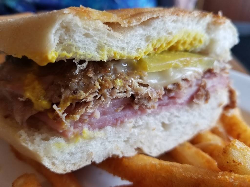 Empanada’s Factory Latin Fusion | restaurant | 8060 Philips Hwy, Jacksonville, FL 32256, USA | 9043742620 OR +1 904-374-2620