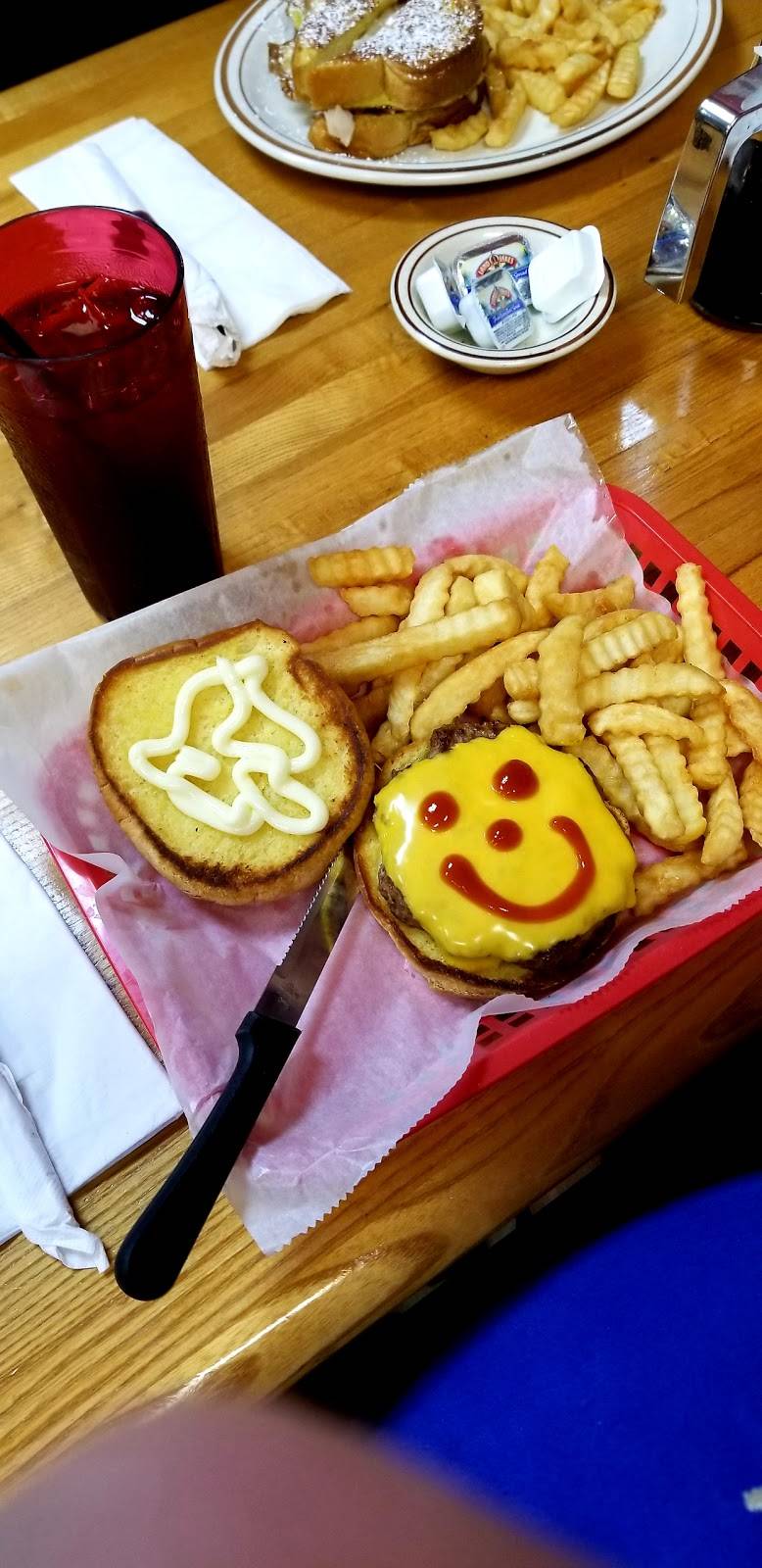 Joshuas Kitchen | restaurant | 2020 Shepherd Rd, Mulberry, FL 33860, USA | 8637017230 OR +1 863-701-7230