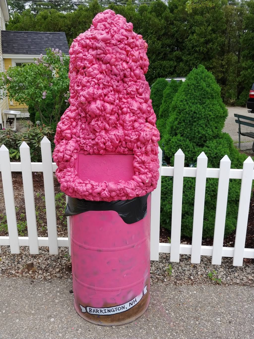 Sugar & Ice Creamery | meal takeaway | 146 Calef Hwy, Barrington, NH 03825, USA | 6033351140 OR +1 603-335-1140