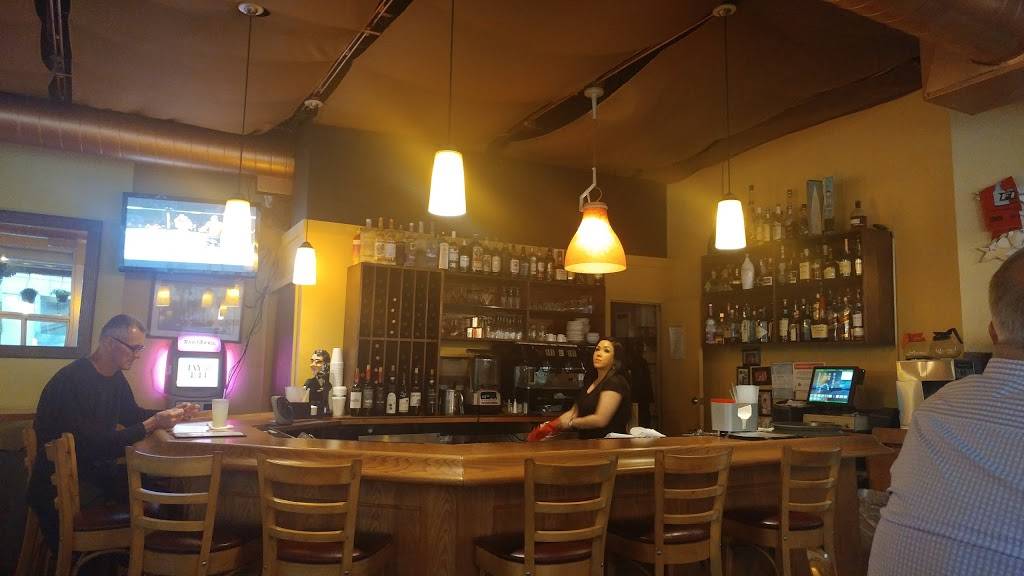 Bella Luna Cafe | meal delivery | 3826, 3826, 731 N Dearborn St, Chicago, IL 60654, USA | 3127512552 OR +1 312-751-2552