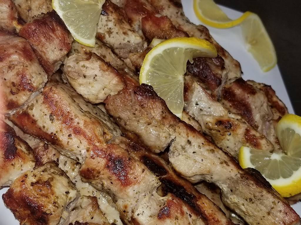 Nickys Red Hots | restaurant | 335 E Ogden Ave, Naperville, IL 60563, USA | 6305271200 OR +1 630-527-1200