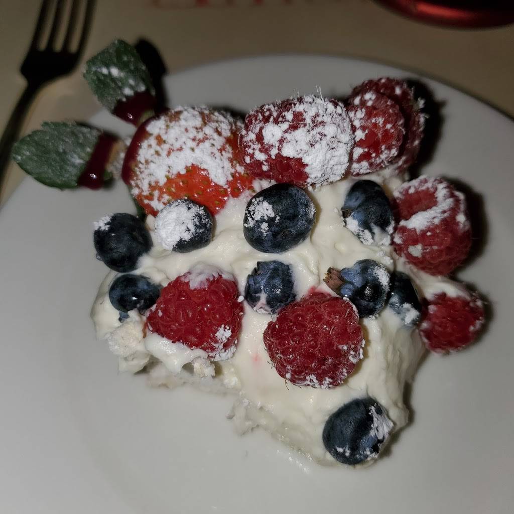 Amaranth | restaurant | 21 E 62nd St # 1, New York, NY 10065, USA | 2129806700 OR +1 212-980-6700