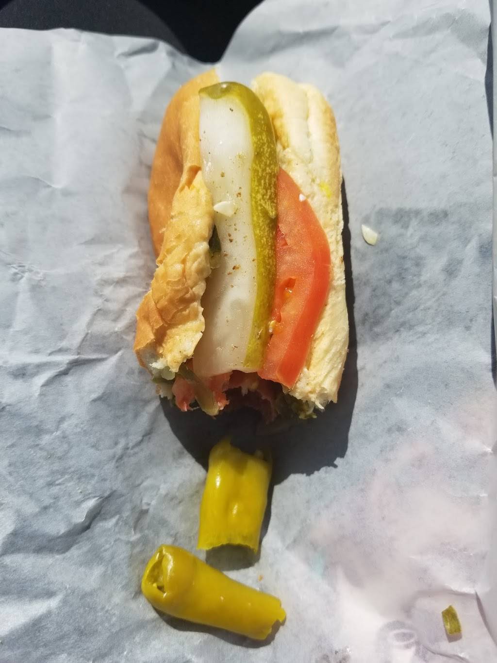 Lulus Hot Dogs | restaurant | 1000 S Leavitt St, Chicago, IL 60612, USA | 3122433444 OR +1 312-243-3444