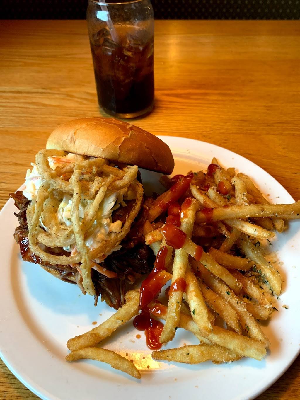 Bluegrass Brewing Co | restaurant | 300 W Main St, Louisville, KY 40202, USA | 5025620007 OR +1 502-562-0007