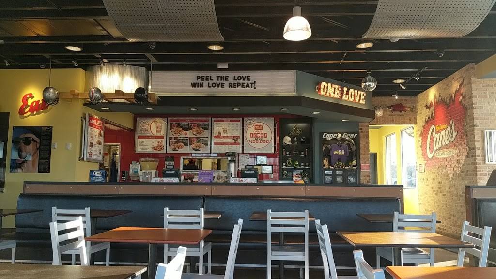 Raising Canes Chicken Fingers | meal takeaway | 3205 Justin Rd, Flower Mound, TX 75028, USA | 9728740359 OR +1 972-874-0359