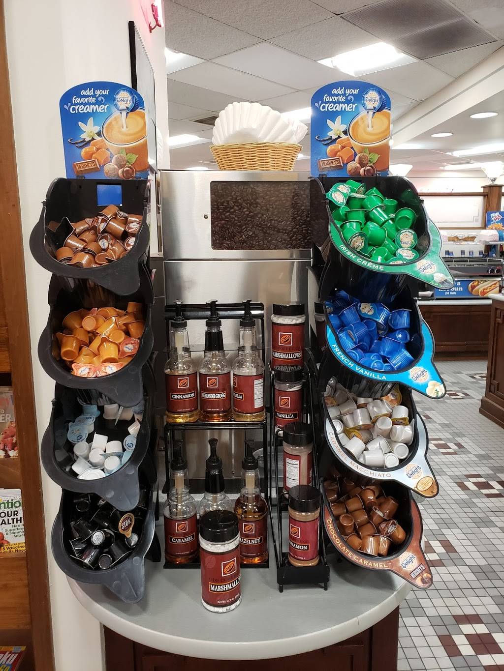 United Dairy Farmers | restaurant | 1124 St Gregory St, Cincinnati, OH 45202, USA | 5137231900 OR +1 513-723-1900