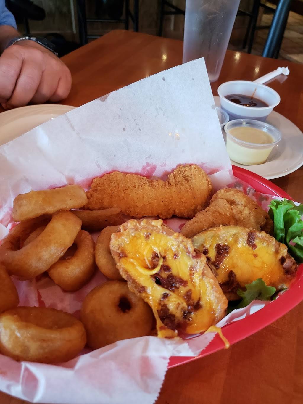 Port O Call Banquet and Conference Center | restaurant | 680 Mac Donough St, North Chicago, IL 60088, USA | 8476886946 OR +1 847-688-6946