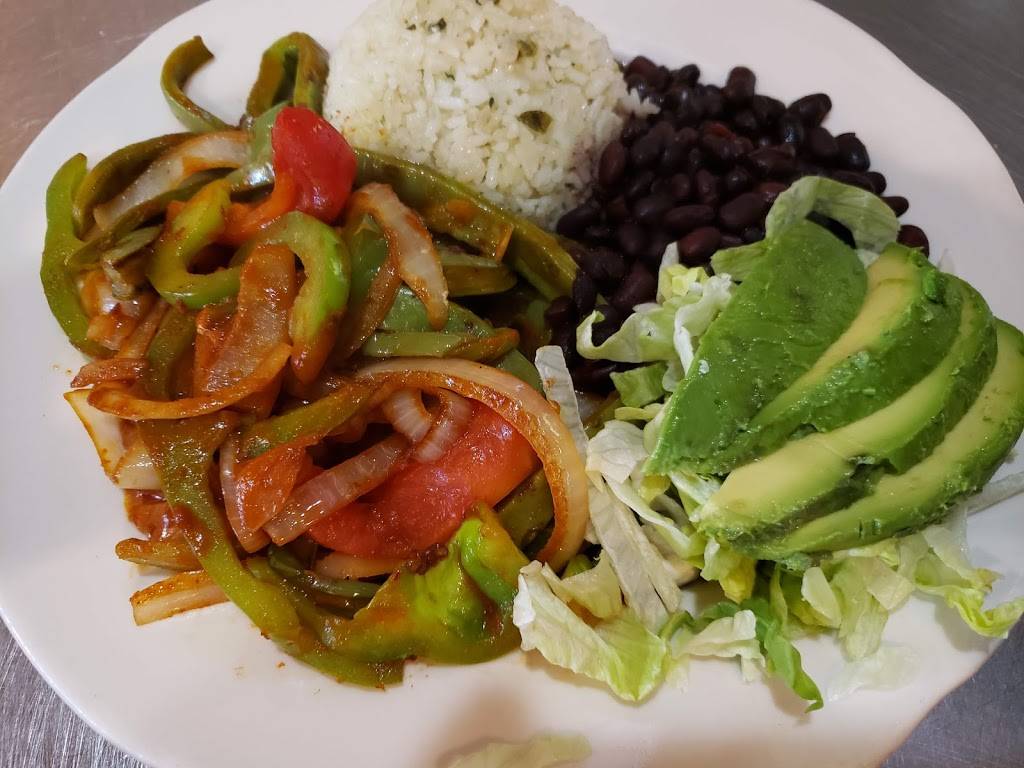 Sals Mexican Restaurant | restaurant | 2001 W Cleveland Ave F, Madera, CA 93637, USA | 5596737257 OR +1 559-673-7257