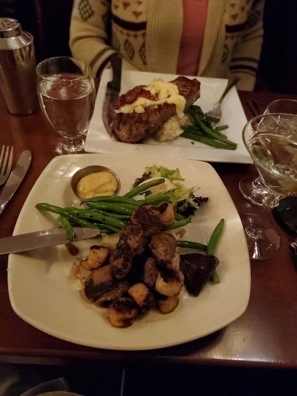 Eastside Grill | restaurant | 19 Strong Ave, Northampton, MA 01060, USA | 4135863347 OR +1 413-586-3347