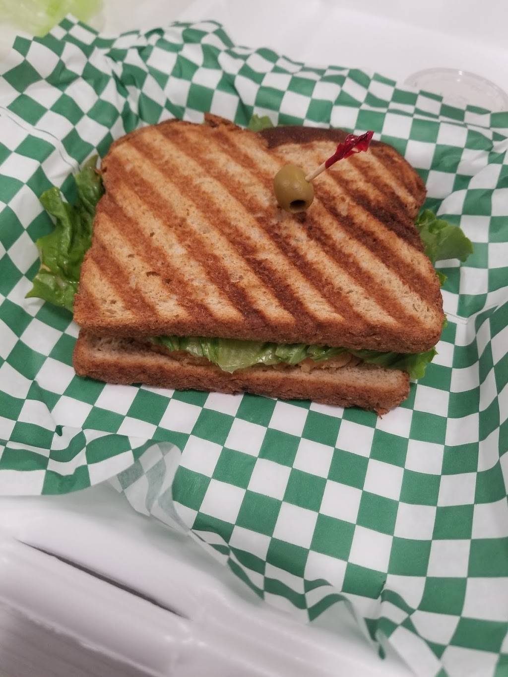 Simply Natural | restaurant | 8766 Alameda Ave, El Paso, TX 79907, USA | 9153162479 OR +1 915-316-2479