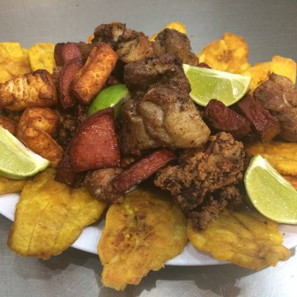 Dominican Valle | restaurant | 3815 White Plains Rd, Bronx, NY 10467, USA | 3473267747 OR +1 347-326-7747