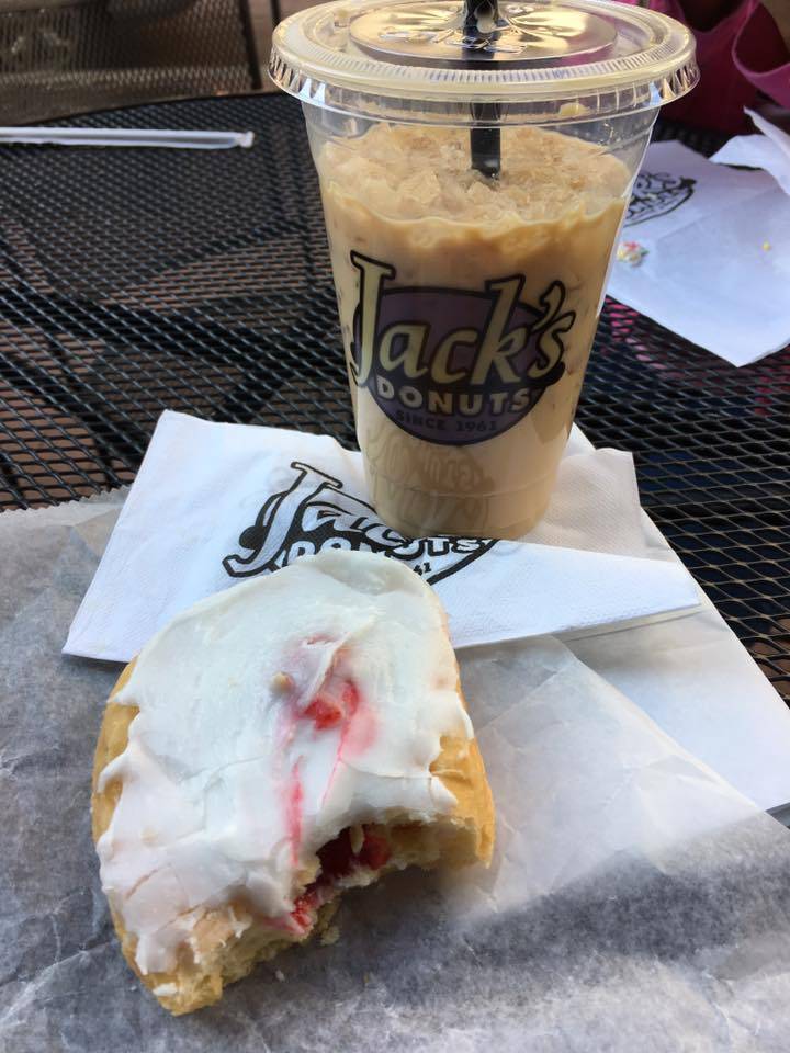 Jacks Donuts | bakery | 135 W Market St, Indianapolis, IN 46204, USA | 3174265930 OR +1 317-426-5930