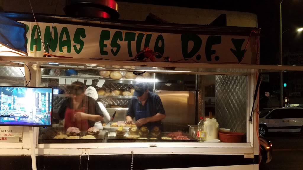 Super Tortas D.F. | restaurant | 1098 E 41st St, Los Angeles, CA 90011, USA | 3233518379 OR +1 323-351-8379